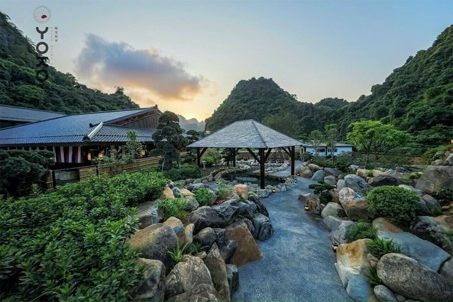 Nguồn nước khoản nóng được mang đến từng căn biệt thự Sun Onsen Village.